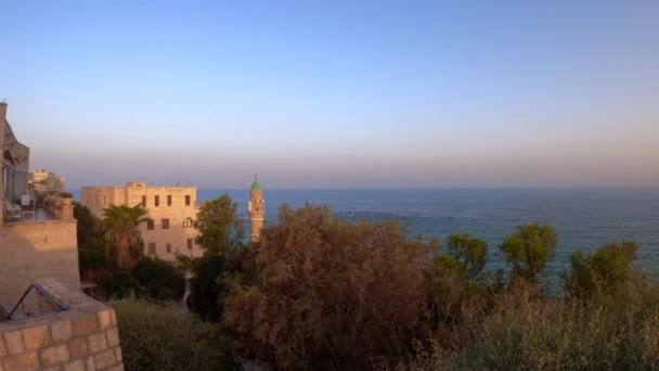 Tel Aviv şehir merkezinin panoramik manzarası Eski Şehir Jaffa 'da görüldü. — Stok video