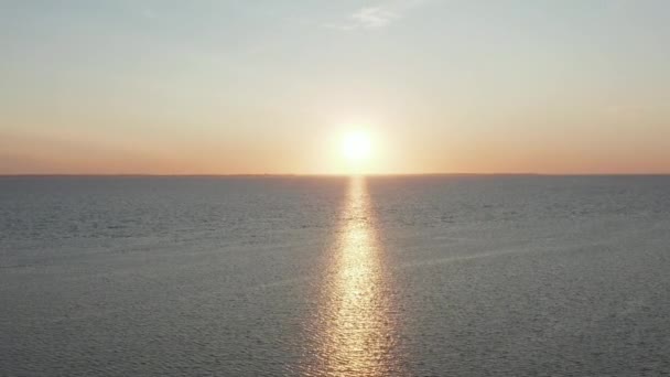 Vue Aérienne Magnifique Coucher Soleil Jaegerspris Bay Situé Sur Zélande — Video