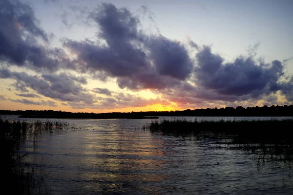 丹麦日落时分的苏恩索湖鸟瞰图 — 图库照片