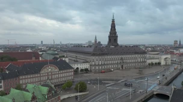 Kopenhag Danimarka Bulunan Christiansborg Sarayı Nın Havadan Görünümü — Stok video