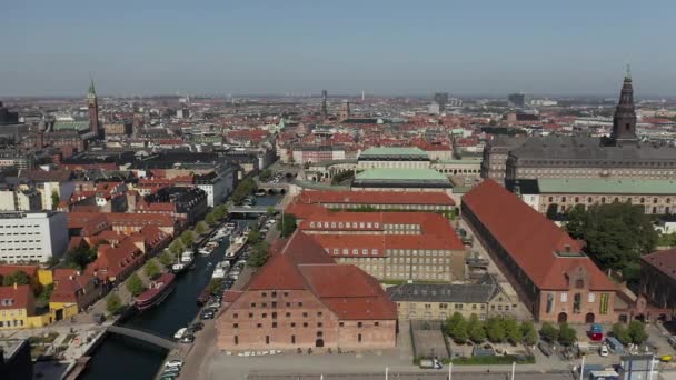 Luchtfoto Van Copenhagen Waterfront Denemarken Een Mooie Zonnige Dag — Stockvideo