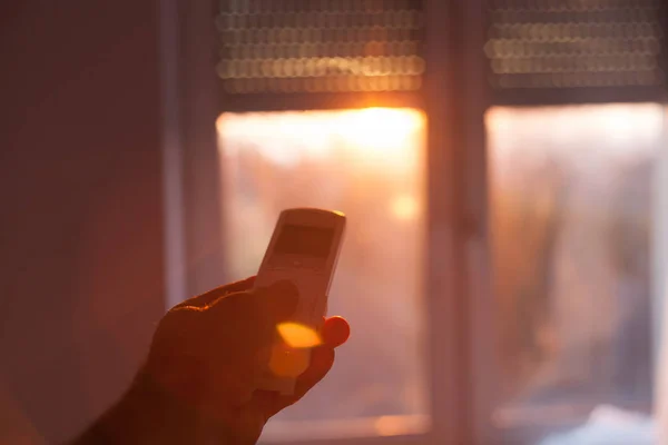 Pencere panjurlarının kontrolü.