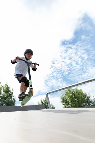 Boy Jumps Scooter — Stock Photo, Image