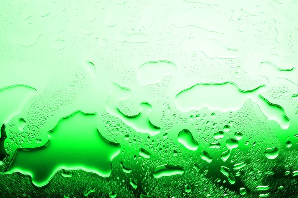 Superficie Vetro Bagnato Gocce Acqua Gradiente Verde Illustrazione Merluzzo Bottiglia — Foto Stock