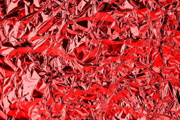 Zerknitterte Rote Folie Glänzende Textur Hintergrund Hell Glänzendes Festliches Design — Stockfoto