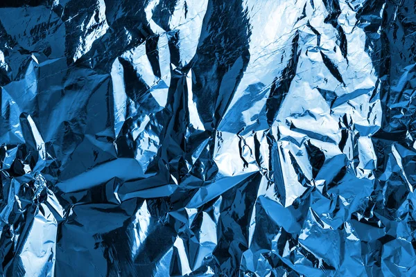 Zmačkaná Modrá Fólie Zářící Textury Pozadí Lesklý Lesklý Studený Led — Stock fotografie