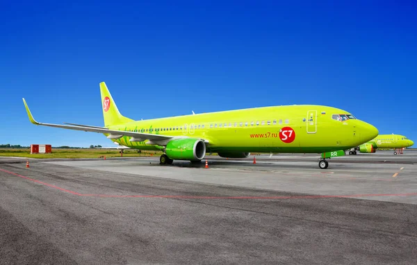 Novosibirsk Rusia Julio 2020 Tolmachevo Airport Airplane Boeing 737 800 — Foto de Stock