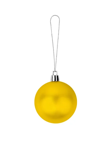 Eine Goldene Glaskugel Auf Weißem Hintergrund Isoliert Nahaufnahme Gelber Christbaumschmuck — Stockfoto