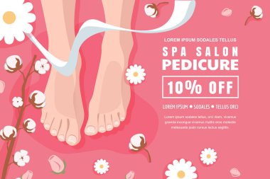 Spa salonu ve rahatlama terapisi, afiş ya da poster tasarımı şablonu. Kadın pedikür ve ayak bakımı için indirimli broşür. Kadınların ayakları, pamuk ve papatya çiçekleri, üst görünüm vektör illüstrasyonu