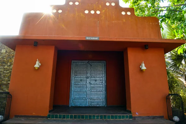 Kapalı kapılar ardında klasik restoran imajı