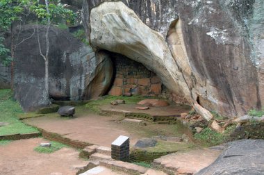 Deraniyagala Mağarası Sigiriya Sri Lanka