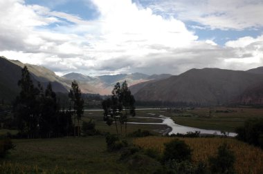 Peru 'nun kırsal manzarası