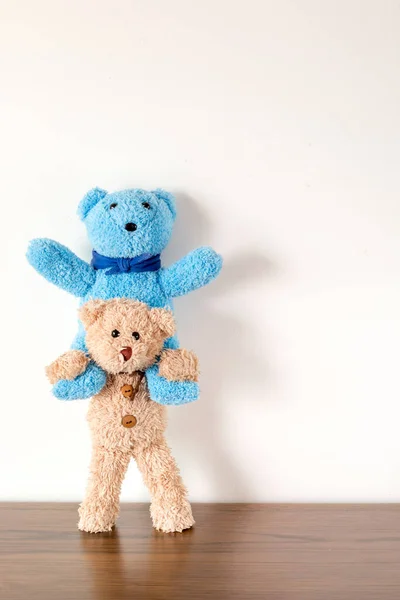 Die Niedlichen Teddybären Dehnen Und Balancieren Hause Gesund Auf Quarantäne — Stockfoto