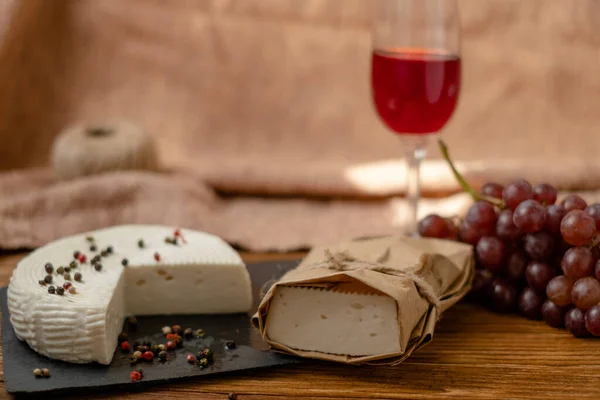 Goat Cheese Grapes Wine Lie Wooden Table Cheese Home — Stock Photo, Image