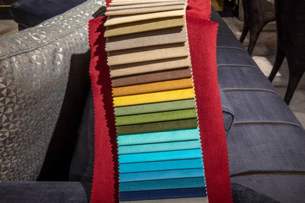 Een Bankkleurkaart Verstelbare Sofa Stof Effen Kleur Grafiek Verschillende Weefselmonster — Stockfoto