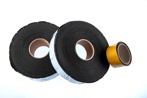 Zwarte Industriële Tape Rol Witte Achtergrond Rubber Isolatietape Geluidsisolatietape — Stockfoto