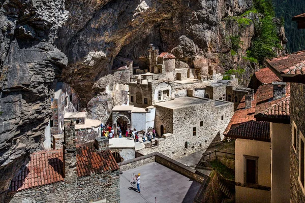 Macka Trabzon Turkey August 2014 Sumela Monastery Courtyard Rock Remains — Stock Photo, Image