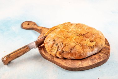 Küflü (küflü) ekmek. Küflü ekmek (mecburiyet, muhallebi, küf). Ekmek ve bayat ekmek israfı..