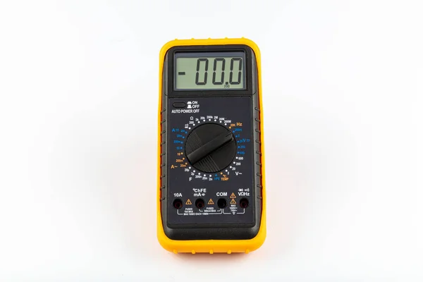 Πολύμετρο Για Μέτρηση Τάσης Ρεύματος Και Αντίστασης Καλώδια Ψηφιακό Πολύμετρο — Φωτογραφία Αρχείου