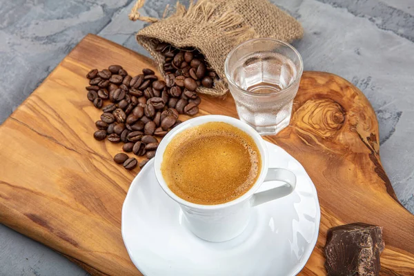 Berühmte Und Köstliche Türkische Kaffee Hölzernen Hintergrund — Stockfoto