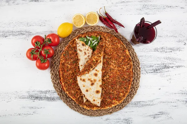 Turecká Kuchyně Tenkého Těsta Mletého Masa Lahmacun — Stock fotografie