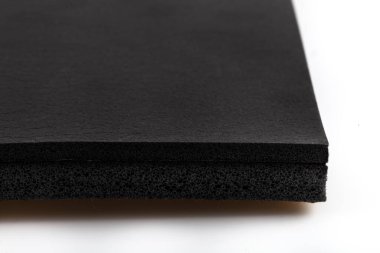 Otomobil Yapıştırıcı Ses ve Termal İzolasyon Malzemesi