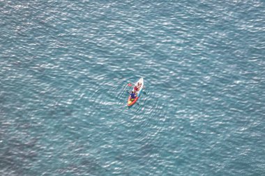 Fethiye, Mugla, Türkiye - 18 Ekim 2018; Türkiye 'nin batısındaki Oludeniz / Fethiye ilinde Kelebek Vadisi (kelebekler vadisi). Bu vadiye sadece kayıkla ya da kaya tırmanışıyla ulaşabilirsiniz.