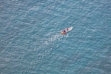 Fethiye, Mugla, Türkiye - 18 Ekim 2018; Türkiye 'nin batısındaki Oludeniz / Fethiye ilinde Kelebek Vadisi (kelebekler vadisi). Bu vadiye sadece kayıkla ya da kaya tırmanışıyla ulaşabilirsiniz.