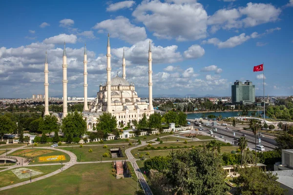 Mezquita Adana Sabanci Parque Central Adana Adana Turquía —  Fotos de Stock