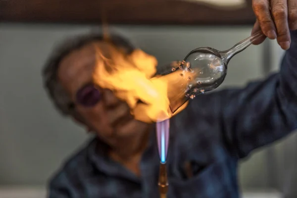 Close Macro Glass Blower Working Flame Handmade Wine Glass Precious — Stock Photo, Image