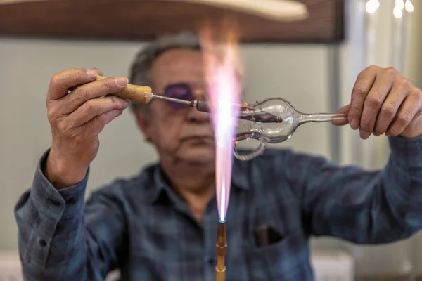 Close Macro Glass Blower Working Flame Handmade Wine Glass Precious — Stock Photo, Image