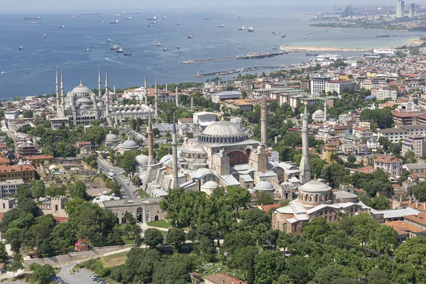 Zdjęcie Lotnicze Stambułu Widok Helikoptera Hagia Sophia Błękitny Meczet — Zdjęcie stockowe