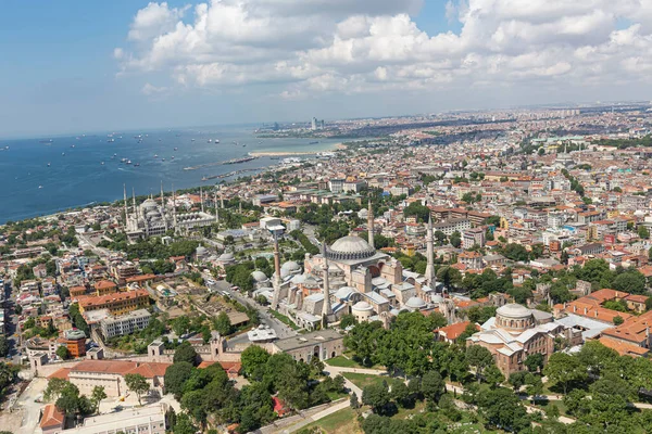 Flygfoto Från Istanbul Utsikt Från Helikopter Hagia Sophia Blå Moskén — Stockfoto