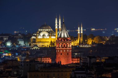  Camlca Hill, TV telekomünikasyon kulesi ve gözlem güvertesi.