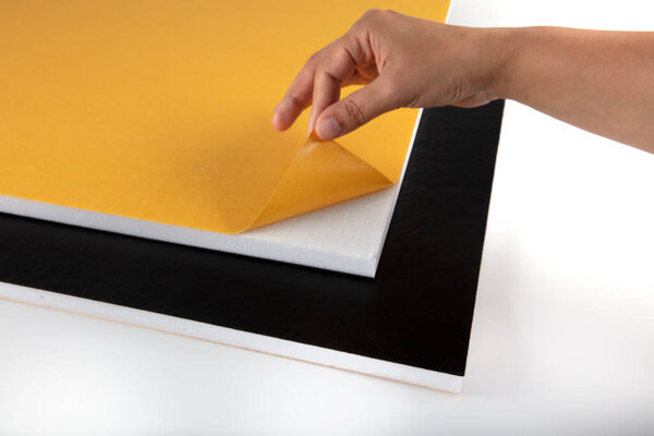 Звукоизоляционная доска с тефлоновым покрытием. Пена из этилена винил ацетата (EVA)
). 