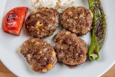 Türk Gıda Kofte veya Kofta / Pirinçli Köfte Yığını