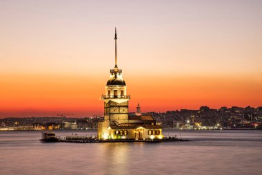 İstanbul, Türkiye, 2019: Kızlık kulesi, akşam üstü..