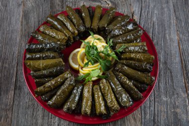 Zeytinyağı ile doldurulmuş Osmanlı, Türk ve Yunan mutfağı, en güzel aperatif..