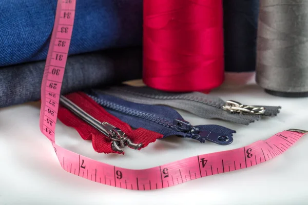 Sewing Kit Scissors Measuring Tape Thimbles Threads Buttons Scissors Bobbins — Stock Photo, Image