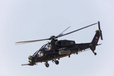 Sivrihisar, ESKISEHIR, TURKEY - 16 Eylül 2017; Saldırı helikopteri TAI-AgustaWestland T129 ATAK. Türk Hava Kuvvetleri. Sivrihisar Hava Gösterisi Eskisehir, Türkiye.