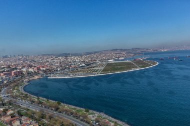 Yenikapi Feribot Limanı İstanbul, Türkiye. Helikopterden havadan çekilen fotoğraf.