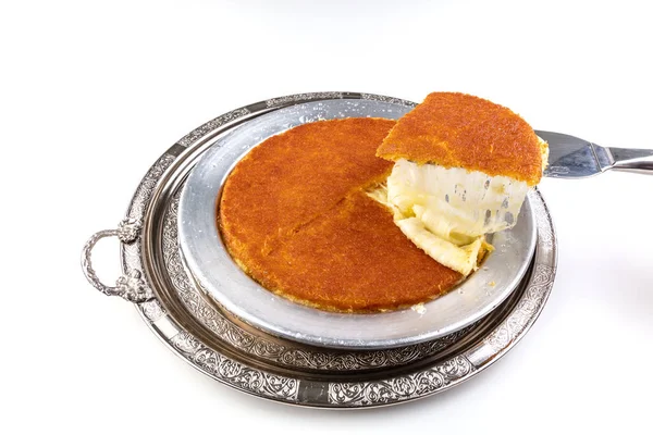 Turkish Dessert Kunefe Kunafa Kadayif Pistachio Powder Cheese Served Hot — Stock Photo, Image