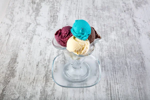 Glace Assortie Boules Crème Glacée Colorées Dans Bol Avec Différentes — Photo