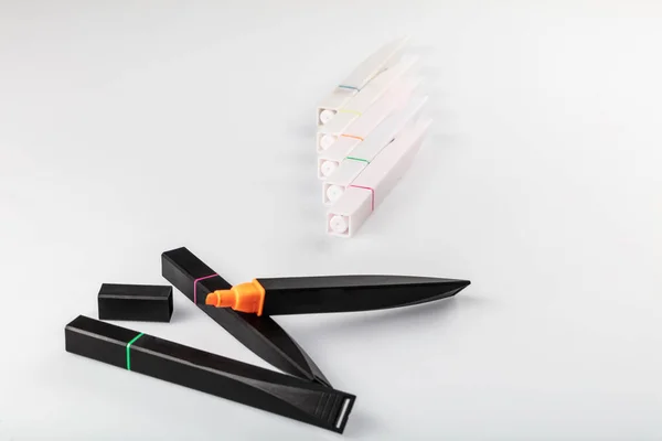 Marcadores Color Aislados Sobre Fondo Blanco Bolígrafos Fieltro Coloridos — Foto de Stock