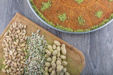 Baharatlı ve otlu yeşil çay çekirdekleri