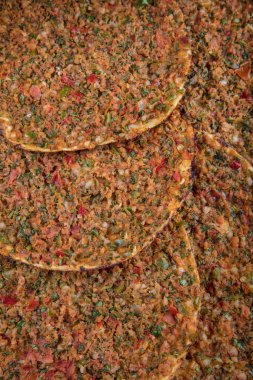 Türk yemekleri, lahmacun, Türk pizzası, limon, maydanoz