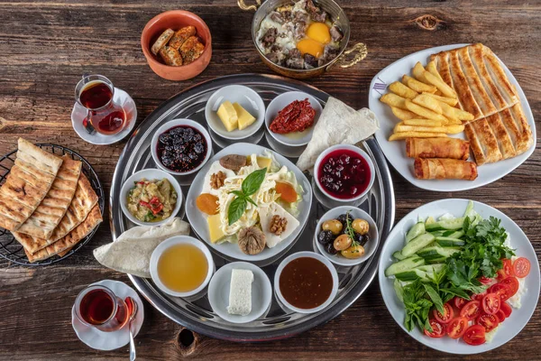 Plat Petit Déjeuner Turc Traditionnel Sur Table Bois Gris Vue — Photo