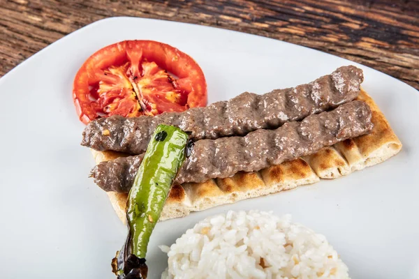 Turkish Traditional Kofte Spicy Meat Kebab — Photo