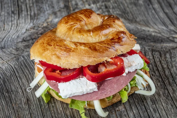 Еда Вкусный Большой Сэндвич Столе — стоковое фото