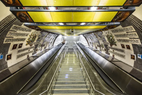 Estambul Turquía Diciembre 2018 Interior Del Metro Estambul Línea Entre — Foto de Stock